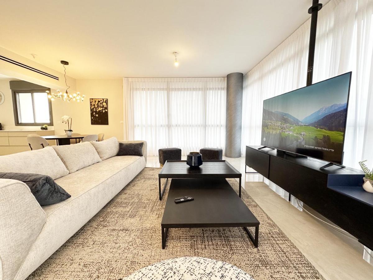 Mini Penthouse Near The Beach Netanya Exterior foto