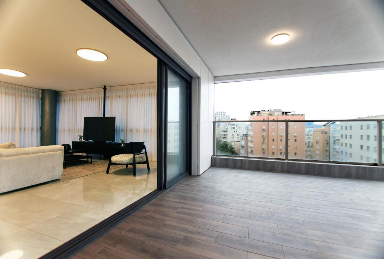 Mini Penthouse Near The Beach Netanya Exterior foto