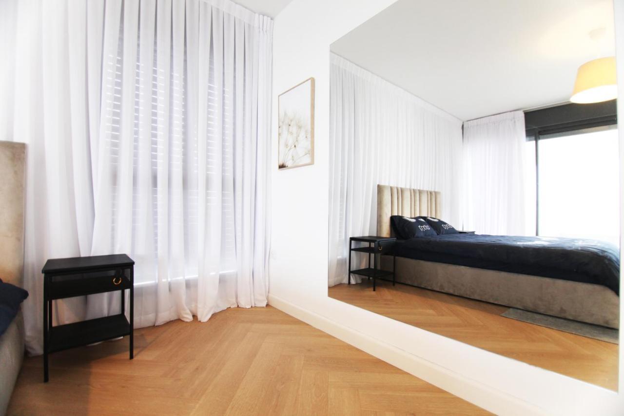Mini Penthouse Near The Beach Netanya Exterior foto